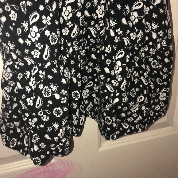 Dress - Picture 4 of 6